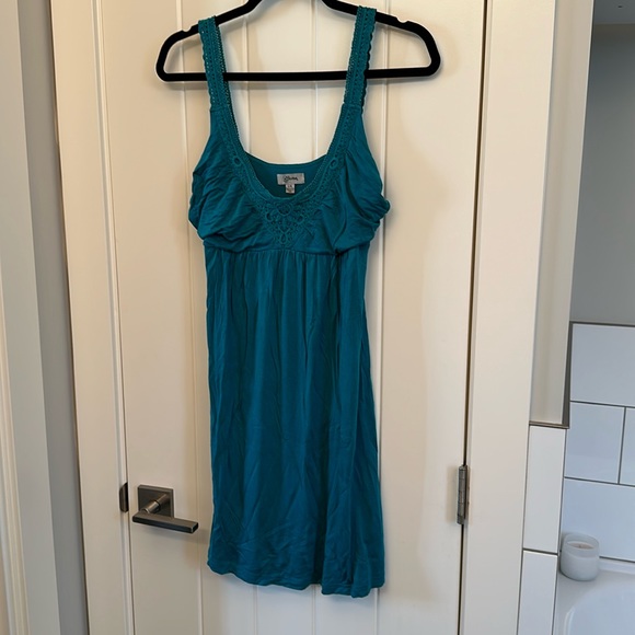 Guess dress - Picture 1 of 3